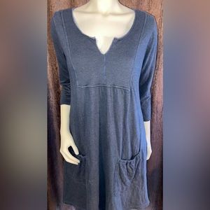 The-oph-ilus/Heather Blue Knit Dress/Women’s medium/EUC!!!